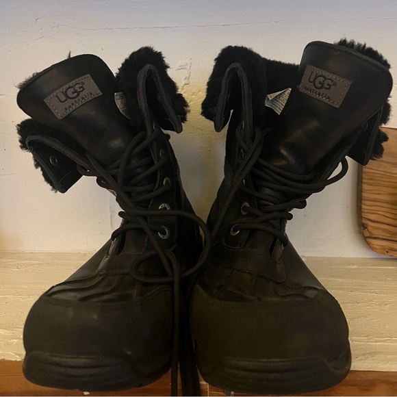 Mens UGG 10 Butte Winter Boot - Black Lace Up - Picture 3 of 6